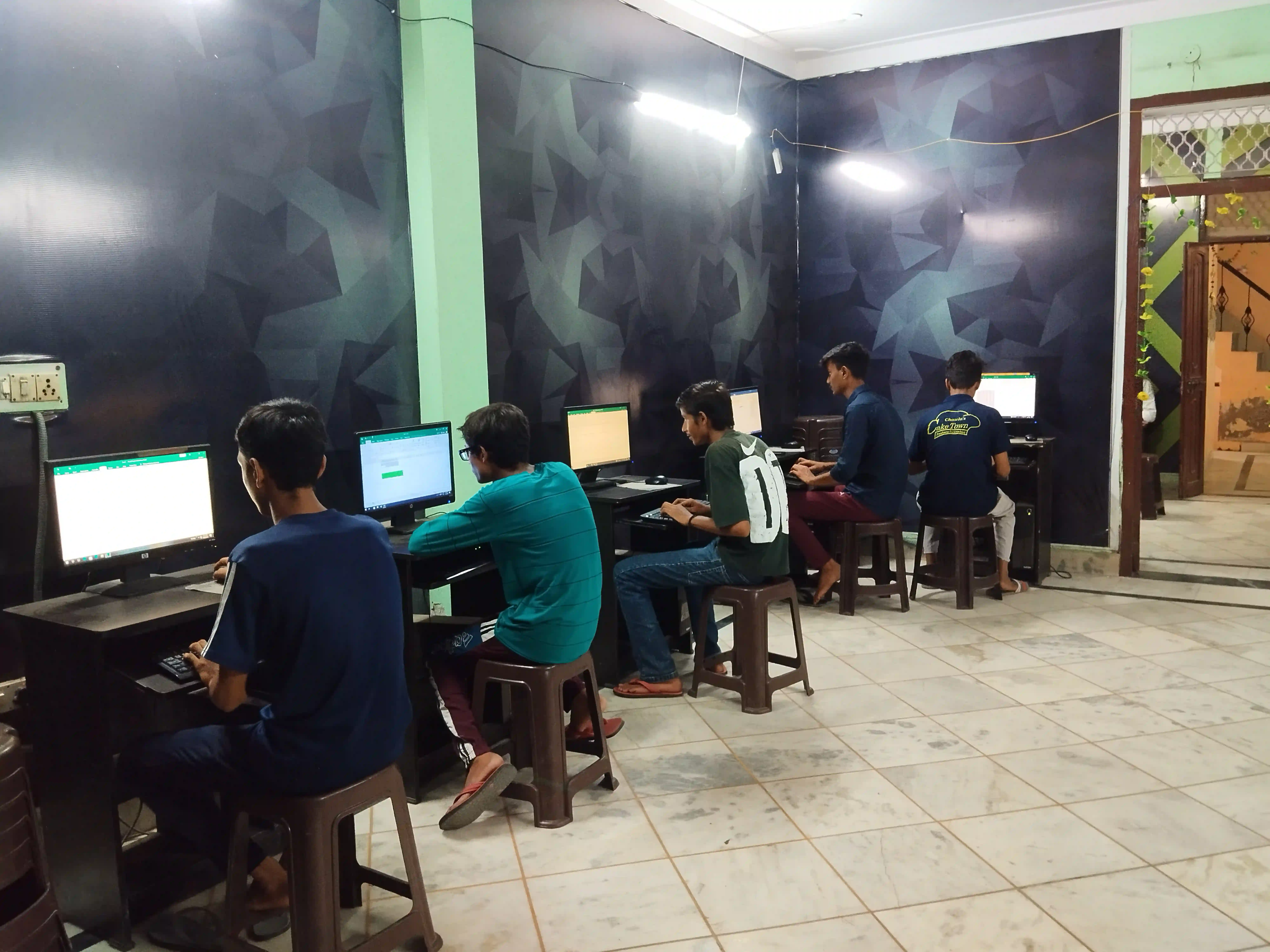 Gallery Image 6 - Divya Computer Education